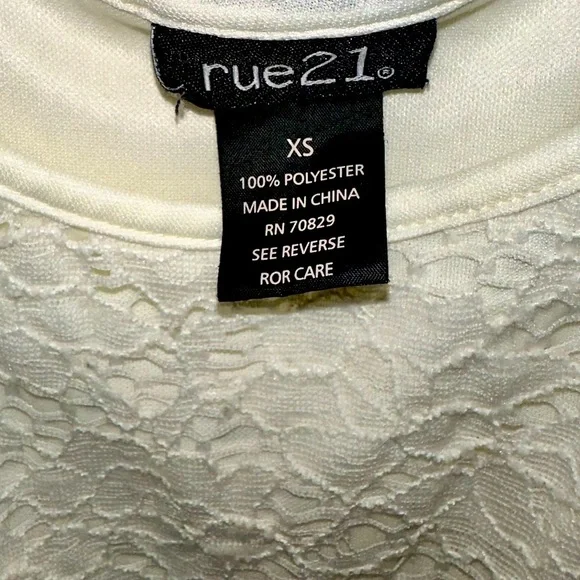 RUE21 Cream Lace Tank High-Low Dress with Pink and Blue Floral Pattern on Skirt - Picture 4 of 4